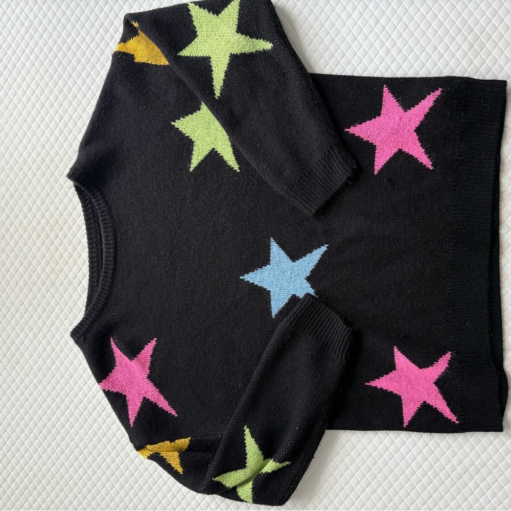 SHEIN Black and Pink Knit Sweater